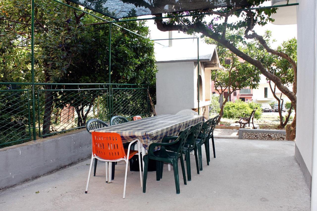 Apartments By The Sea Drvenik Donja Vala, Makarska - 6701 Exterior photo